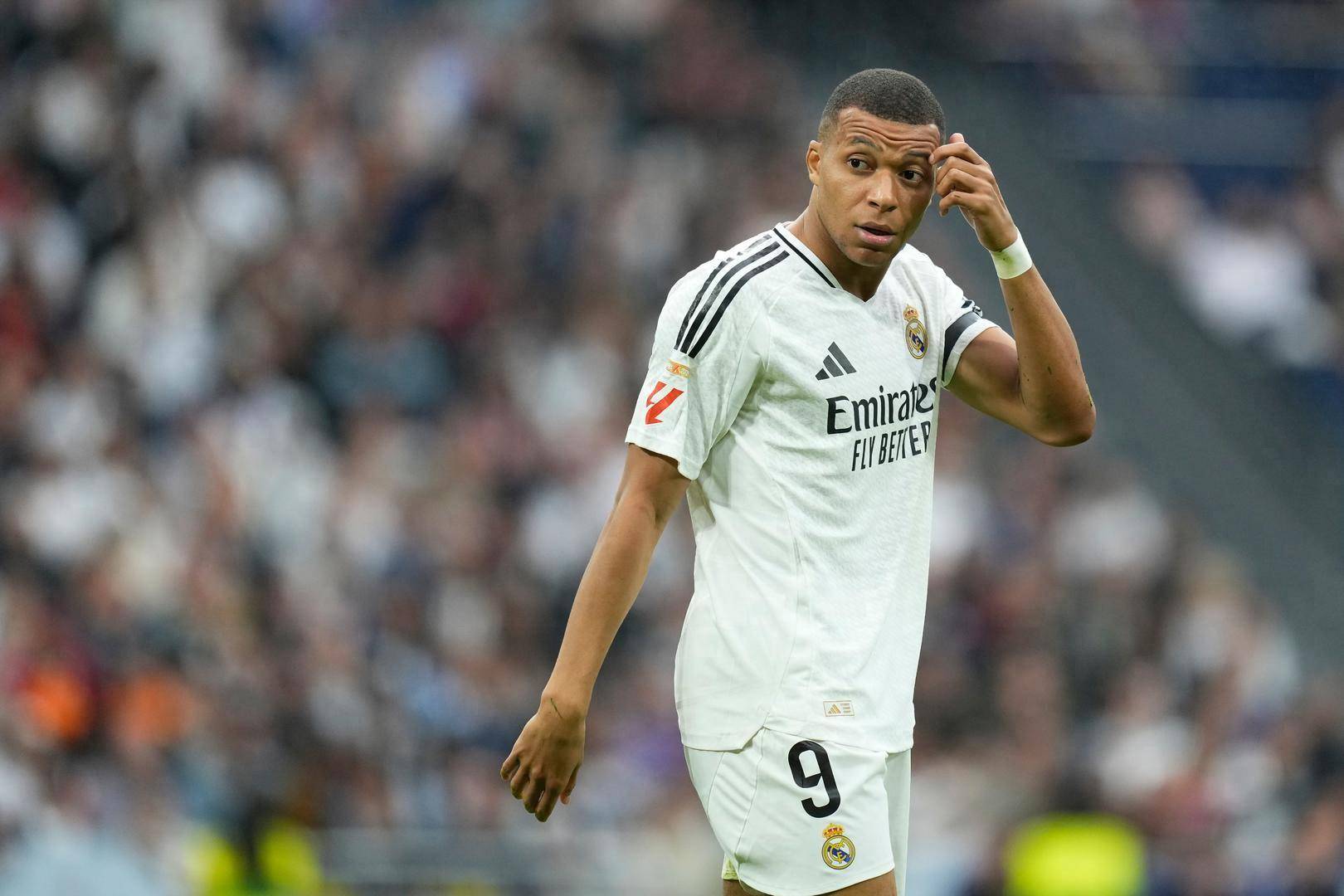 皇家马德里前途光明!,姆巴佩新星领先优势明显表现突出热度持续攀升 皇家马德里前途光明!,姆巴佩新星领先优势明显表现突出热度持续攀升